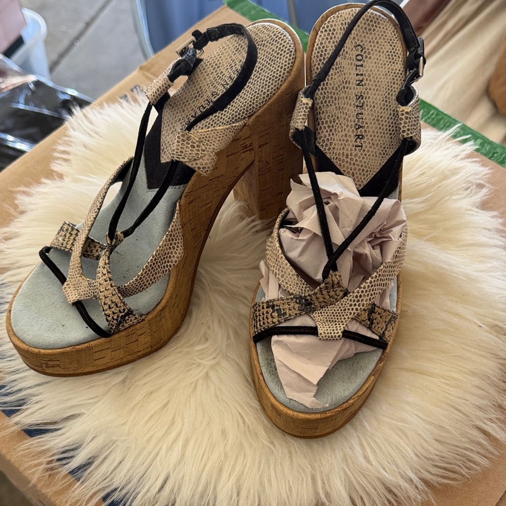 Colin Stuart Beige and Black Platform Heels